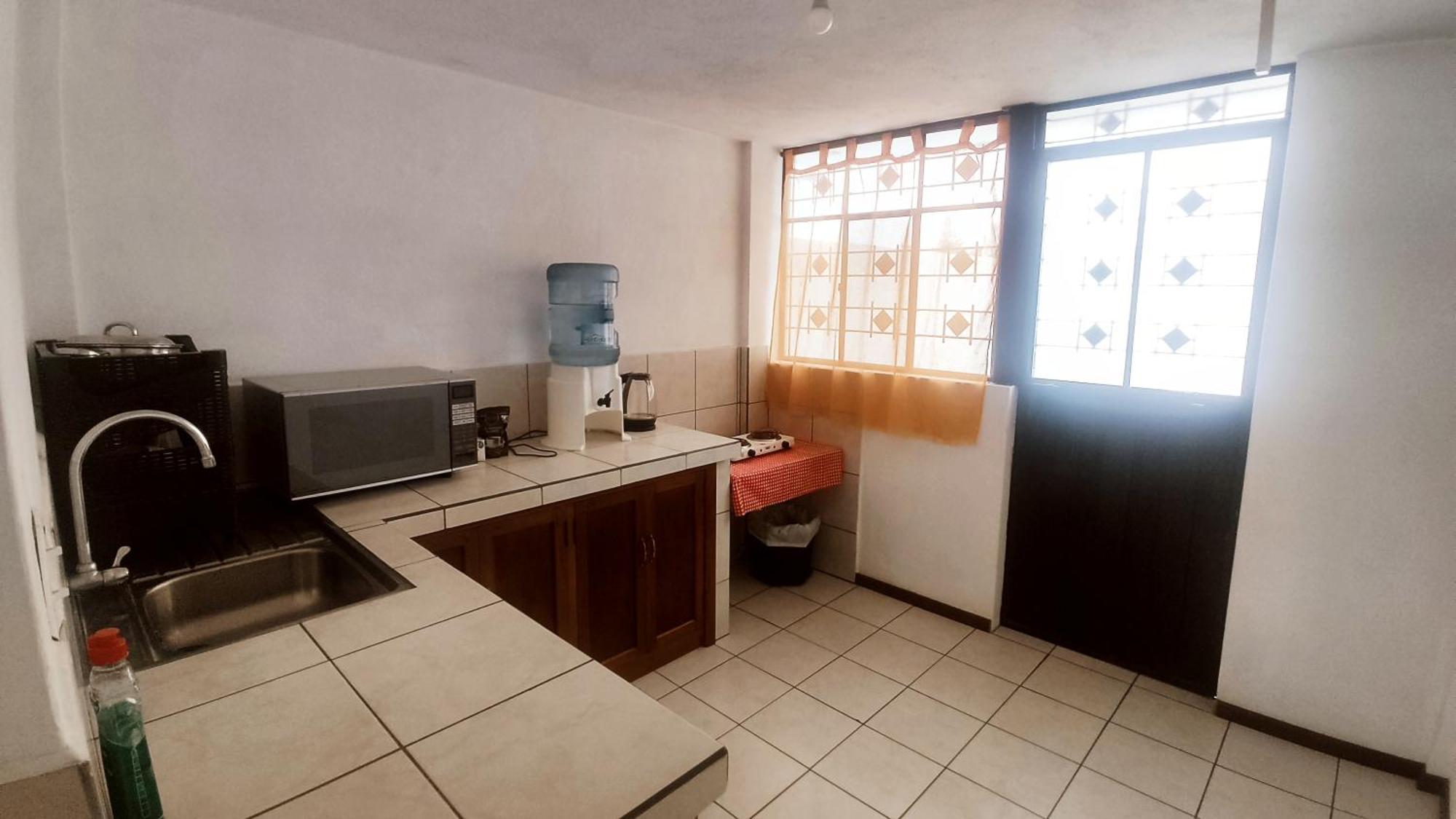 Hermosa Casa Independiente Cerca A La Mitad Del Mundo Сasa de vacaciones Quito