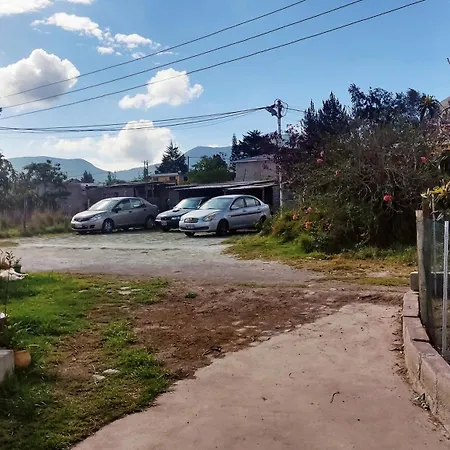 Hermosa Casa Independiente Cerca A La Mitad Del Mundo Quito Exterior foto